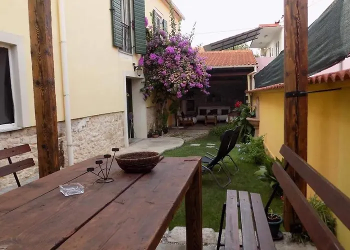 וילה House Justina *