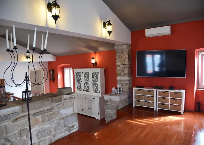 וילה House Justina