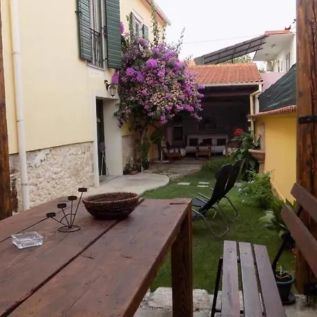 Villa House Justina *